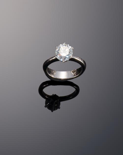 Solitario con diamante 2,01cts