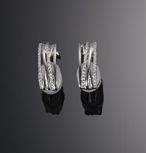 Pendientes con diamantes 